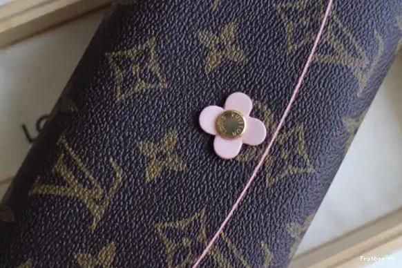 Frstbag ru Emilie Vuitton Louis Wallet 0509